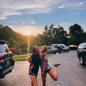 Meet your Posher, Grace